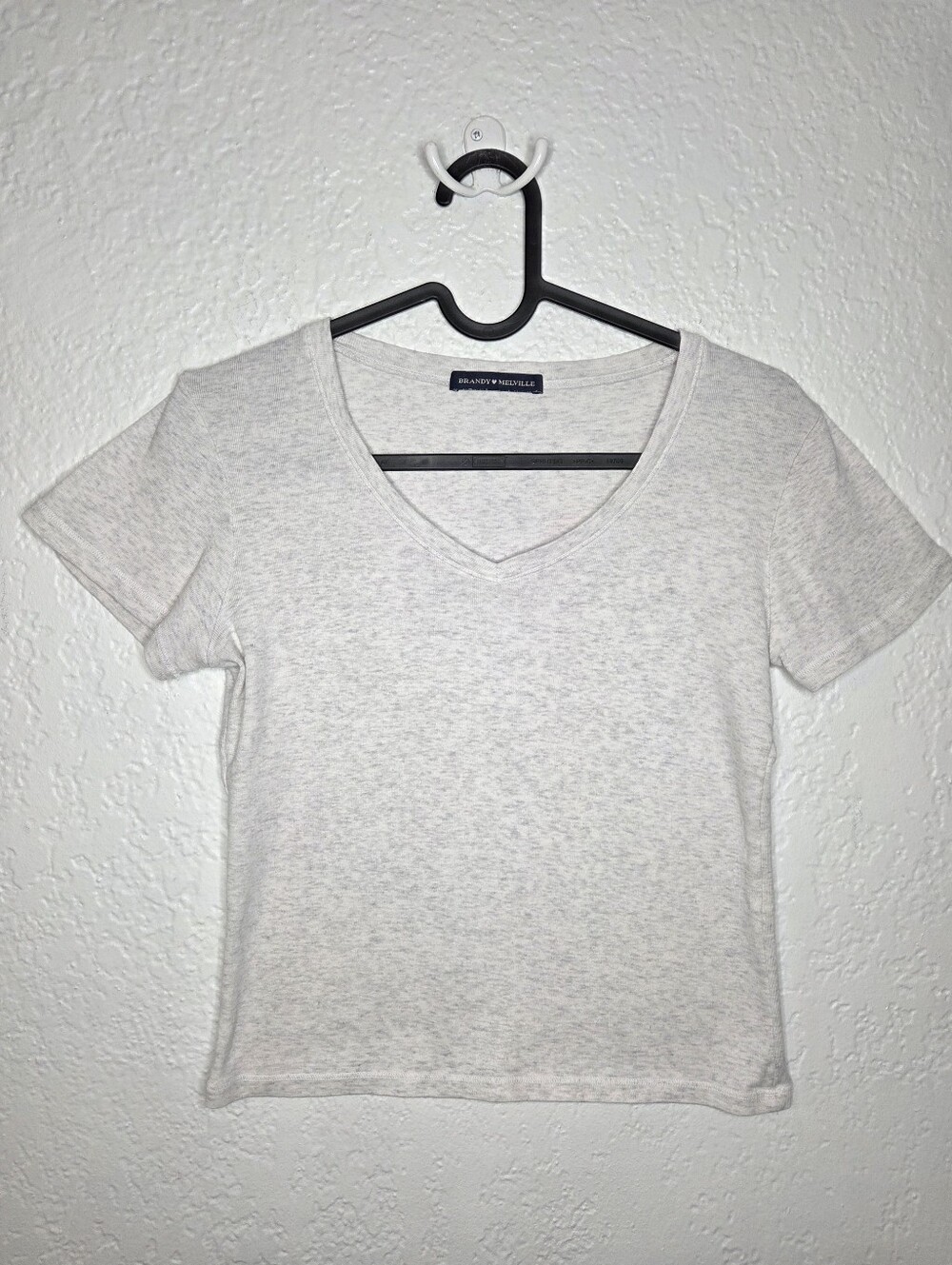 Brandy Melville Light Heather Gray V-Neck Short Sleeve Tee 100% Cotton One Size